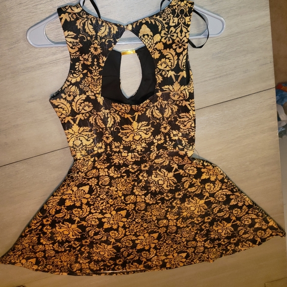 Nicki Minaj Dress - Picture 3 of 4